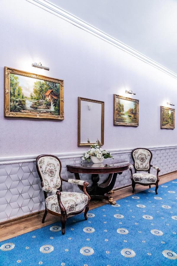 Olawian Hotel Oława Extérieur photo